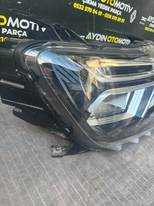 Dacia Duster 2 Duster 2-II 2021-2023 Ön Sağ Far Lambası İçi Kromlu 260101613R - 260109550R -Renault Mais çıkma parça - Aydın Otomotiv - görsel 2