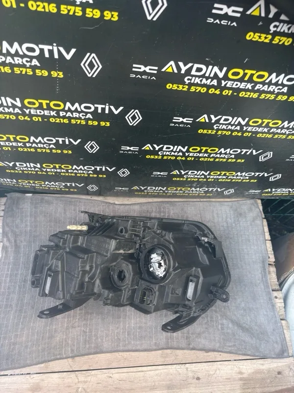 Dacia Duster 2 Duster 2-II 2021-2023 Ön Sağ Far Lambası İçi Kromlu 260101613R - 260109550R -Renault Mais çıkma parça - Aydın Otomotiv - görsel 3