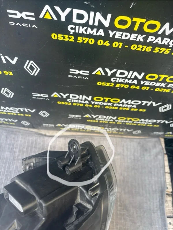 Dacia Duster 2 Duster 2-II 2021-2023 Ön Sağ Far Lambası İçi Kromlu 260101613R - 260109550R -Renault Mais çıkma parça - Aydın Otomotiv - görsel 4