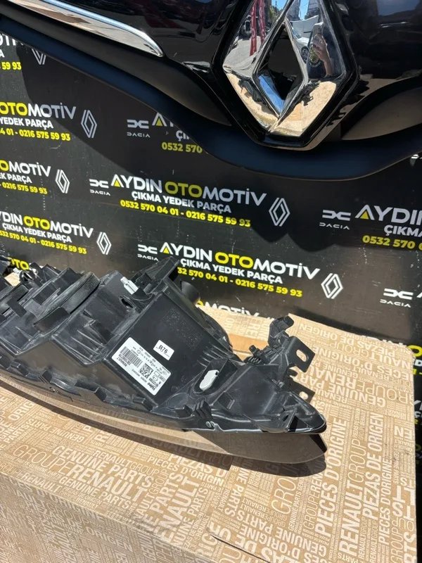 Renault Megane 4 Megane 4-IV 2016-2020 Joy Sağ Far Lambası 260106827R -Renault Mais çıkma parça - Aydın Otomotiv - görsel 3