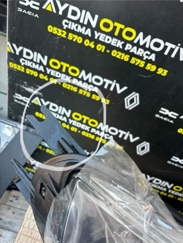 Renault Clio 4 Clio 4-IV 2016-2020 Sağ Far Lambası İçi Kromlu - Nikelajlı 260103317R -Renault Mais - Aydın Otomotiv