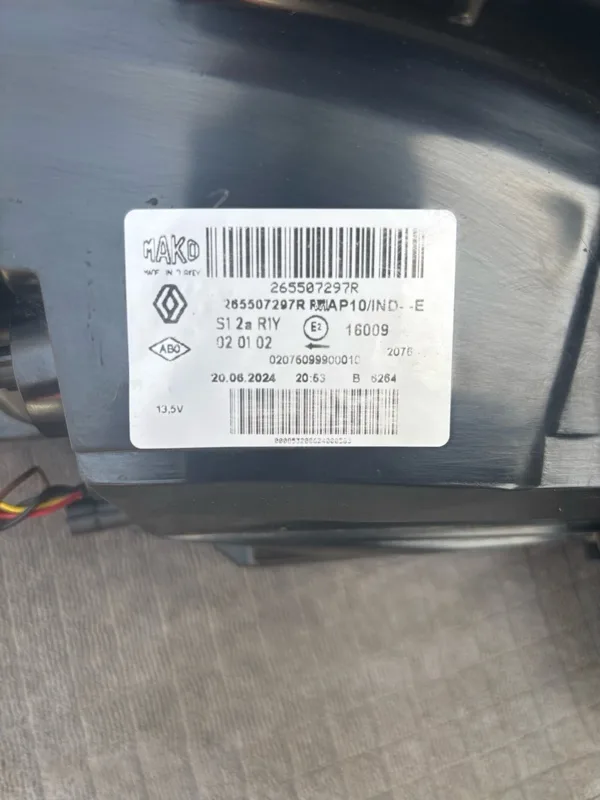 Renault Megane 4 Megane 4-IV 2016-2025 Sedan Sağ Dış Stop Lambası Sökme Hatasız 265507297R -Renault Mais çıkma parça - Aydın Otomotiv - görsel 4