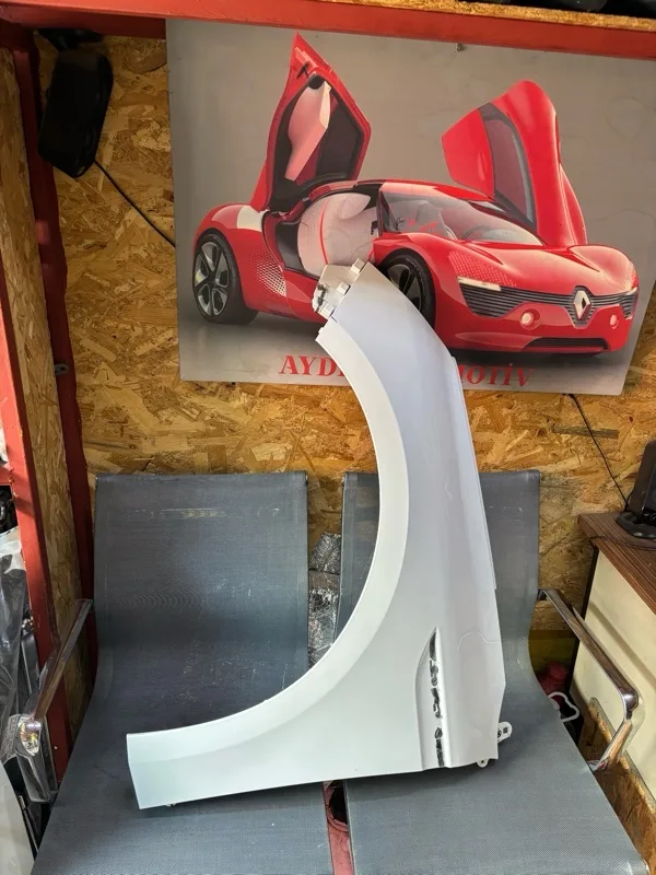 Renault Megane 4 Megane 4-IV 2016-2025 Sol Ön Çamurluk Beyaz Lokallik 631015392R 631010796R - Aydın Otomotiv